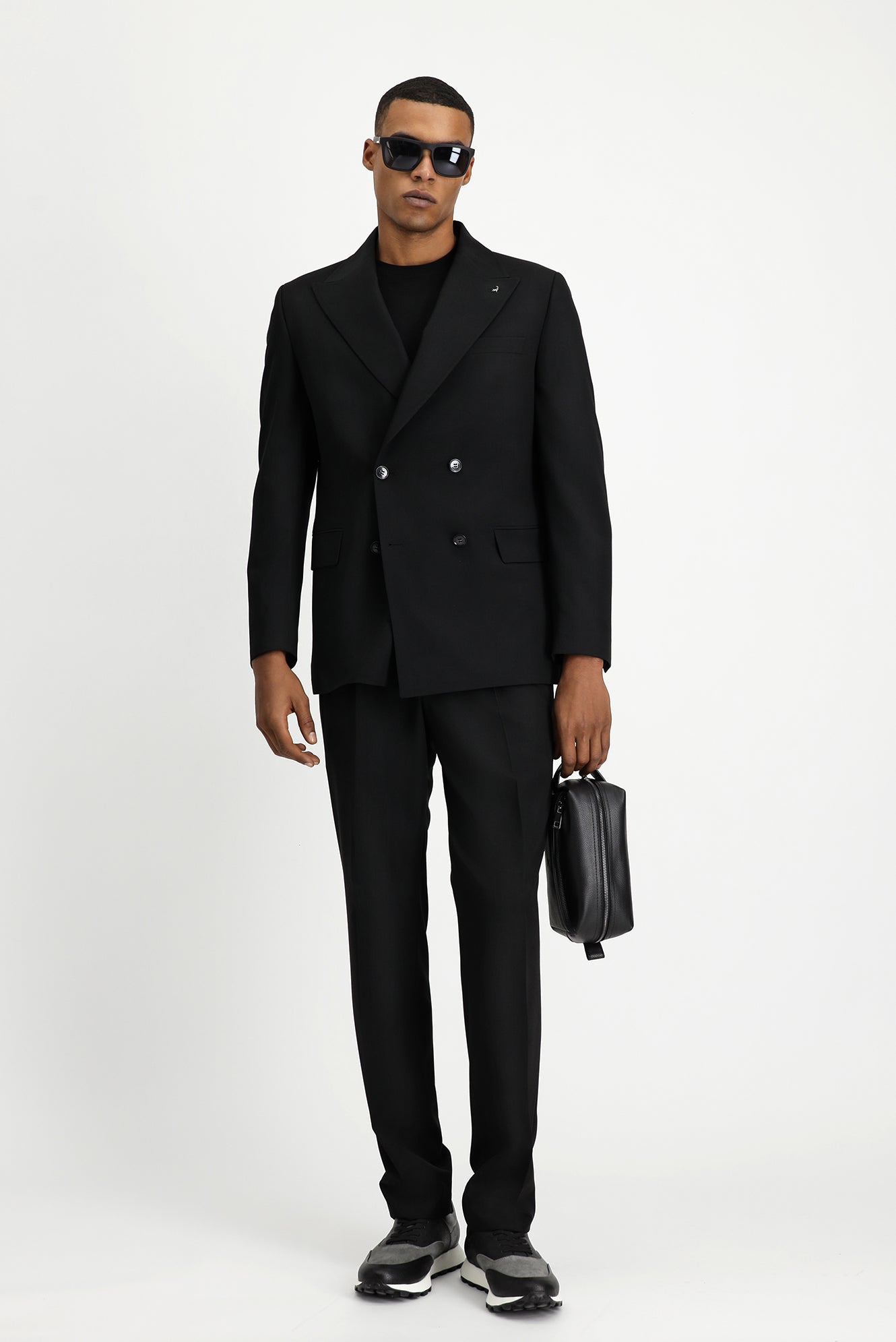 Siyah Oversize Ekstra Rahat Kalıp Kruvaze Takım Elbise