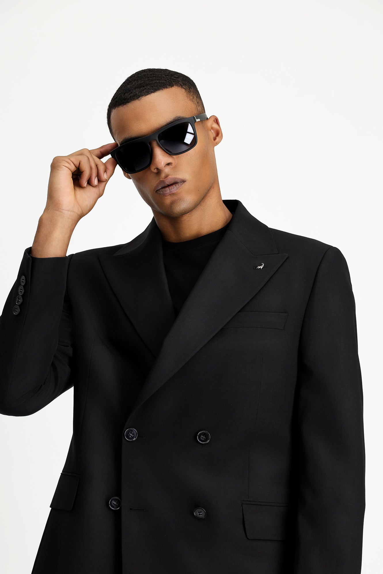 Siyah Oversize Ekstra Rahat Kalıp Kruvaze Takım Elbise