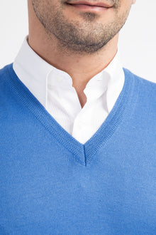 Mavi V Yaka Yünlü Süveter