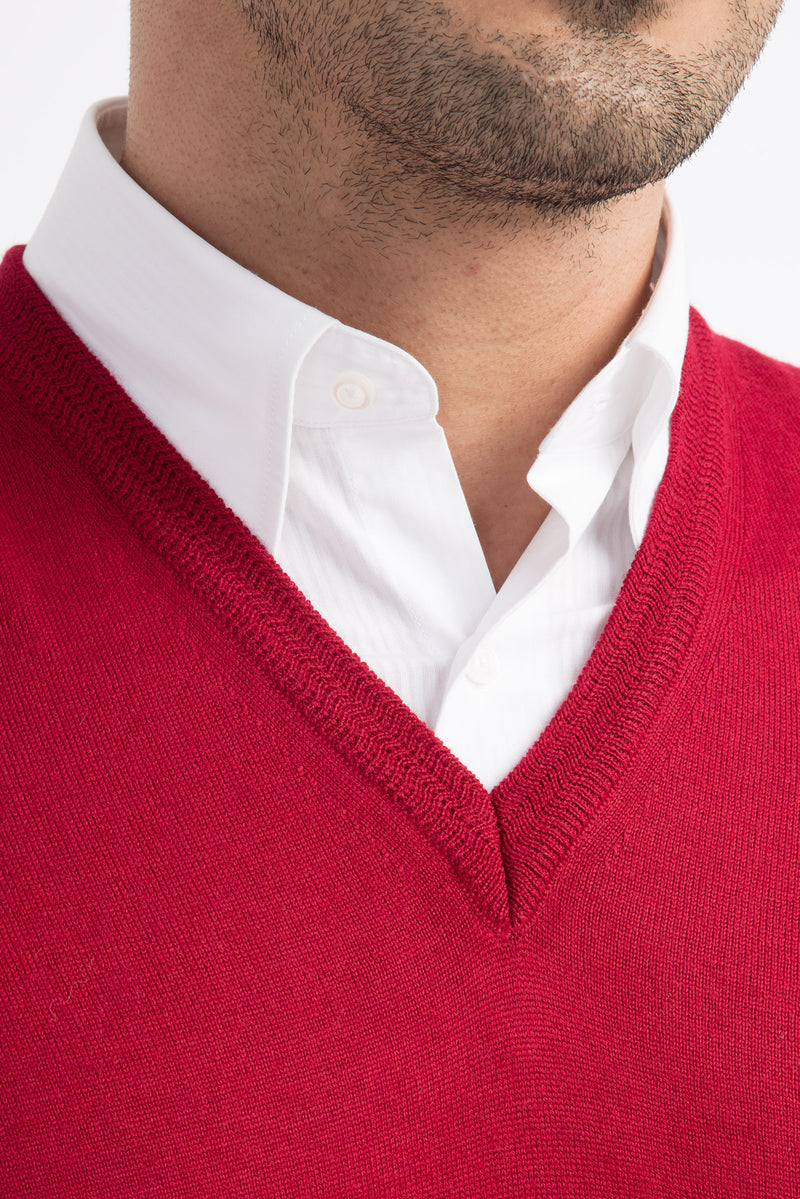Kırmızı V Yaka Regular Fit Yünlü Süveter