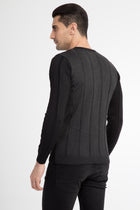 Siyah V Yaka Slim Fit Dar Kesim Yünlü Triko Kazak