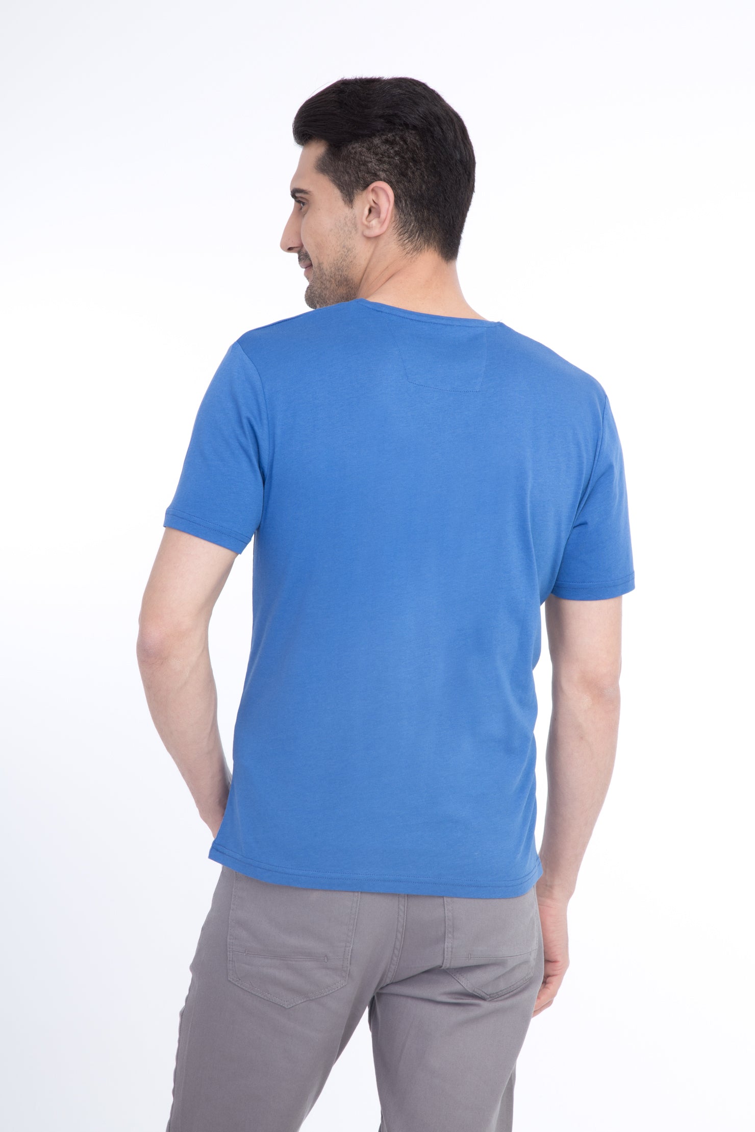 Mavi V Yaka Regular Fit T-shirt