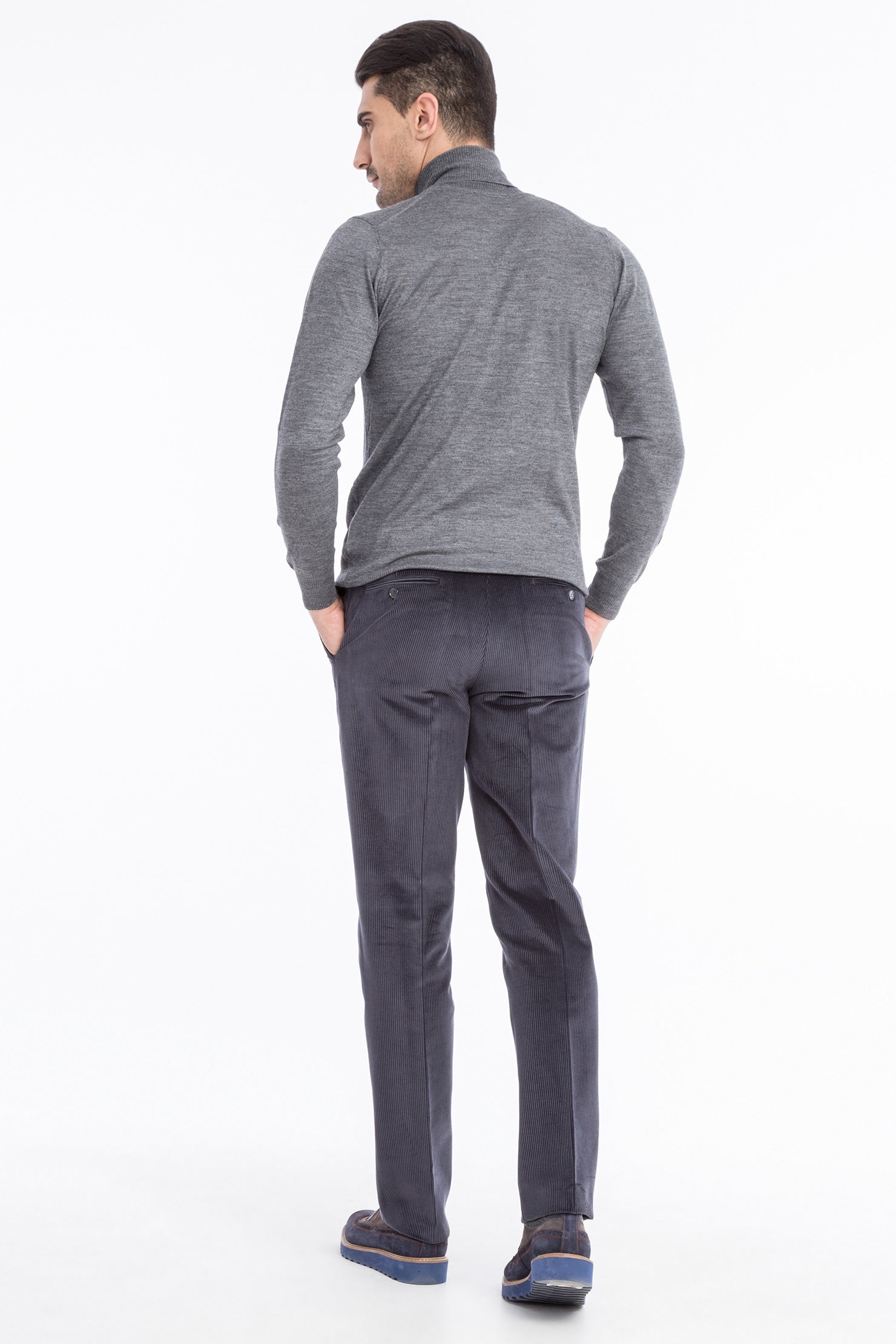 Füme Gri Regular Fit Likralı Kadife Pantolon