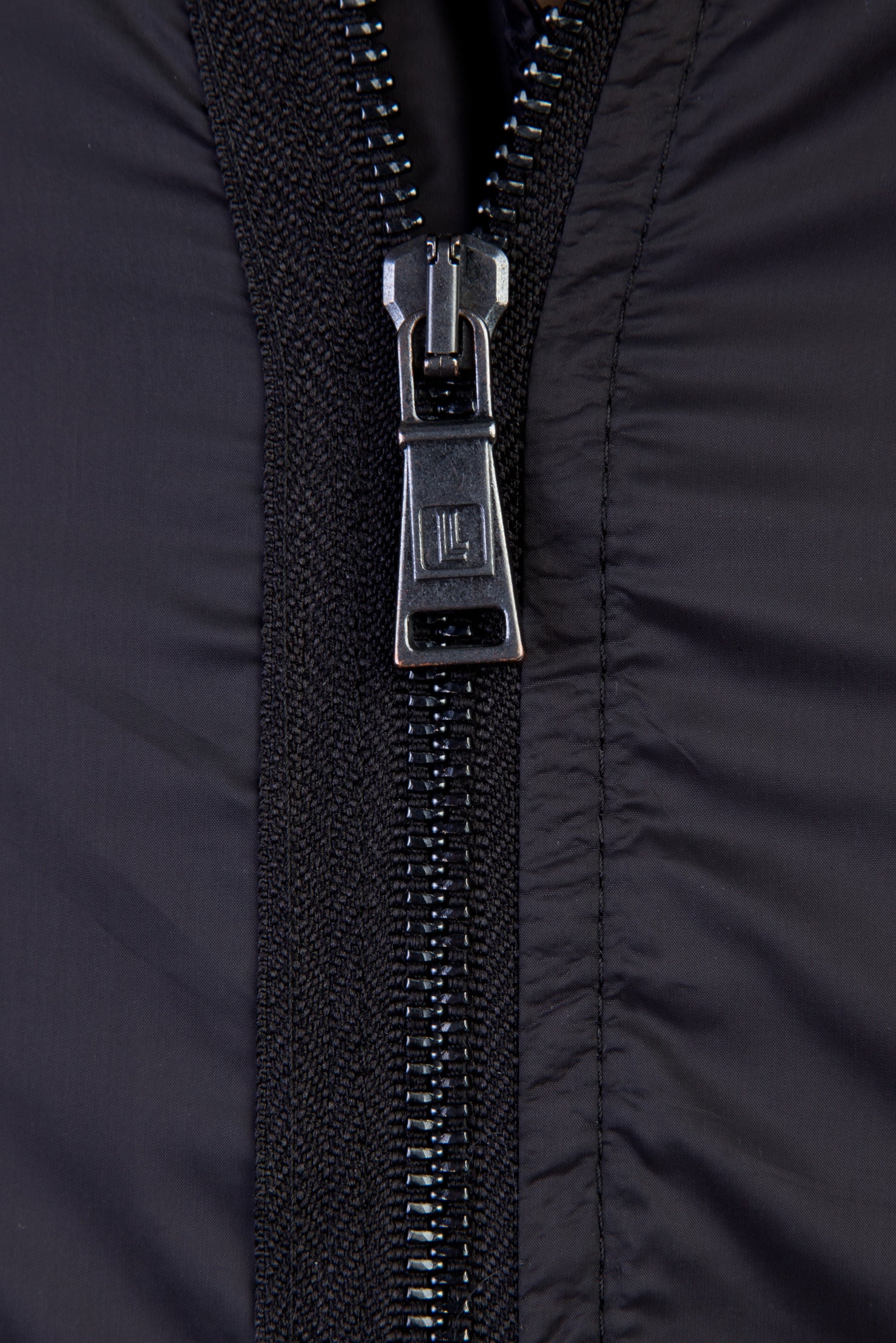 Siyah Mevsimlik Spor Mont