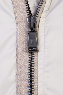 Bej Mevsimlik Spor Mont