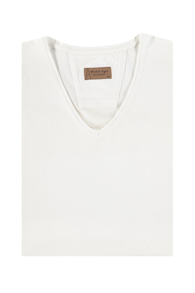 Beyaz Büyük Beden V Yaka Slim Fit Dar Kesim T-shirt