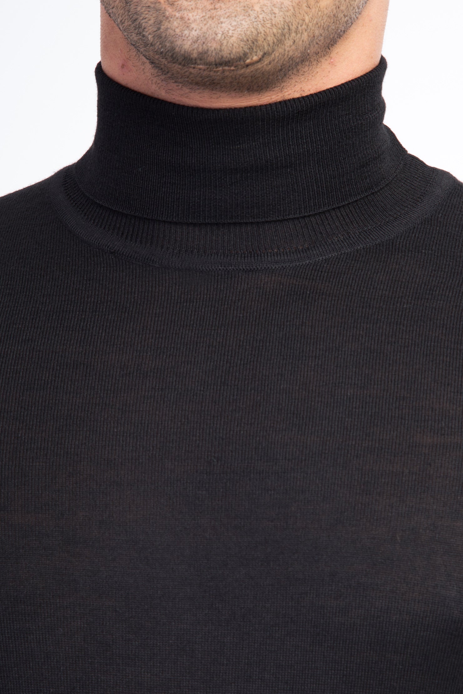 Siyah Balıkçı Yaka Regular Fit Yünlü Triko Kazak