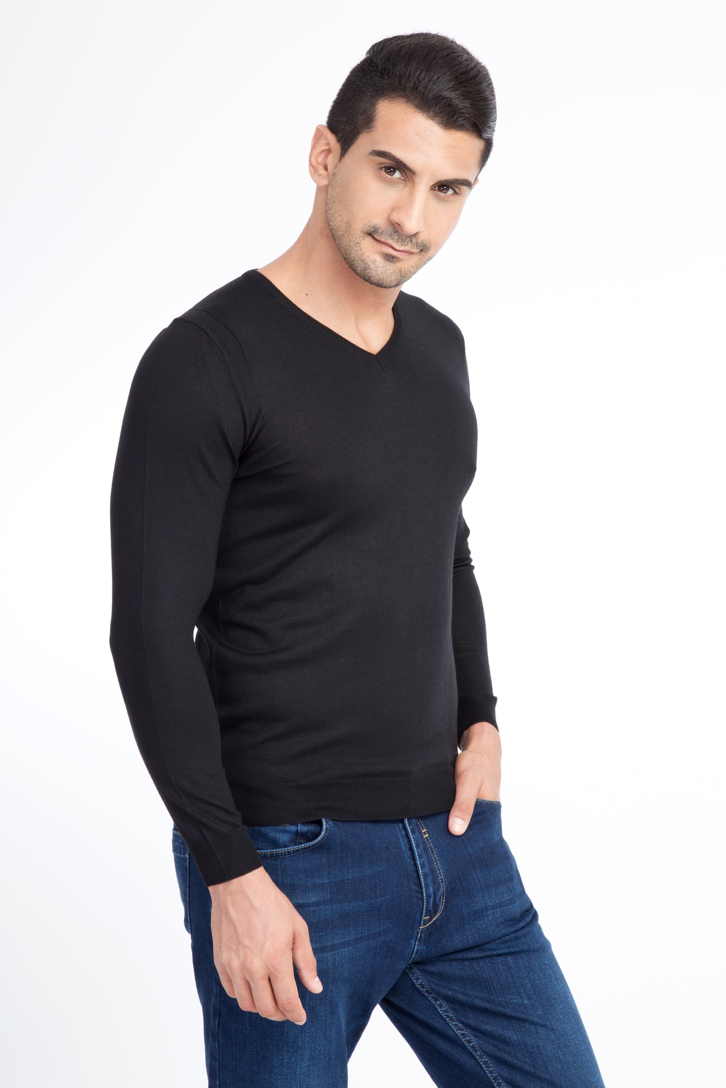 Siyah V Yaka Regular Fit Yünlü Triko Kazak
