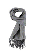 Açık Yeşil Desenli Yün Atkı