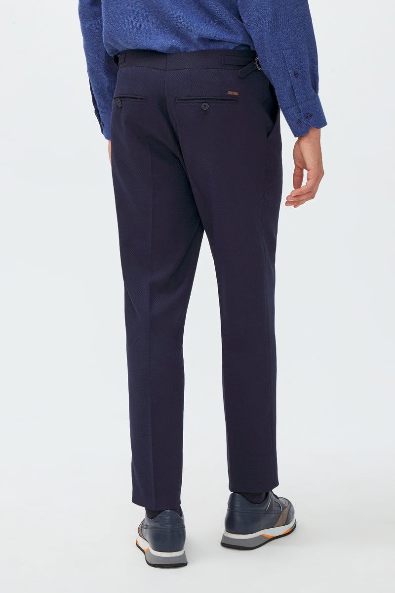 Koyu Lacivert Slim Fit Dar Kesim Yünlü Tokalı Pileli Klasik Kumaş Pantolon
