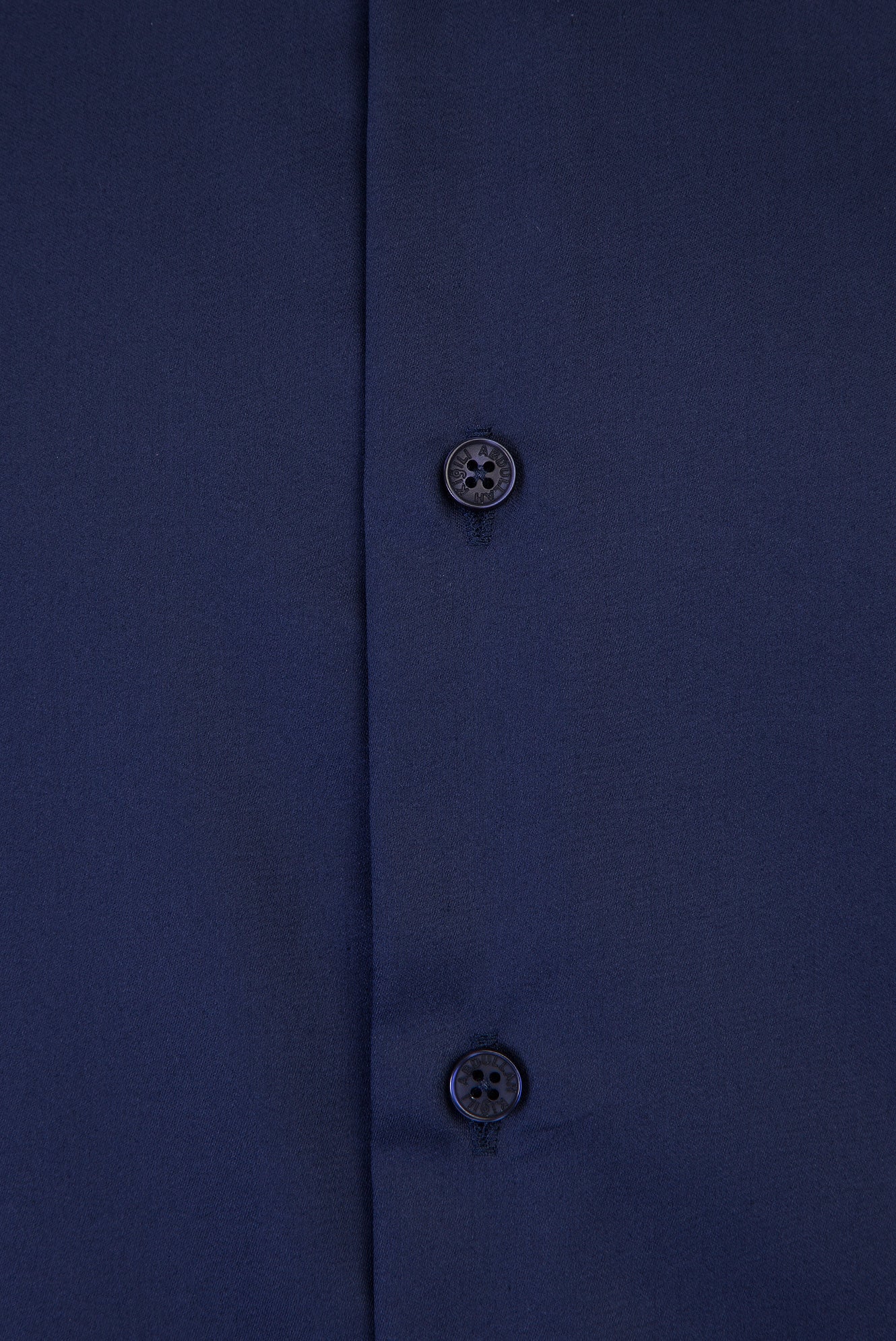 Koyu Lacivert Uzun Kol Slim Fit Dar Kesim Klasik Non Iron Saten Pamuk Gömlek