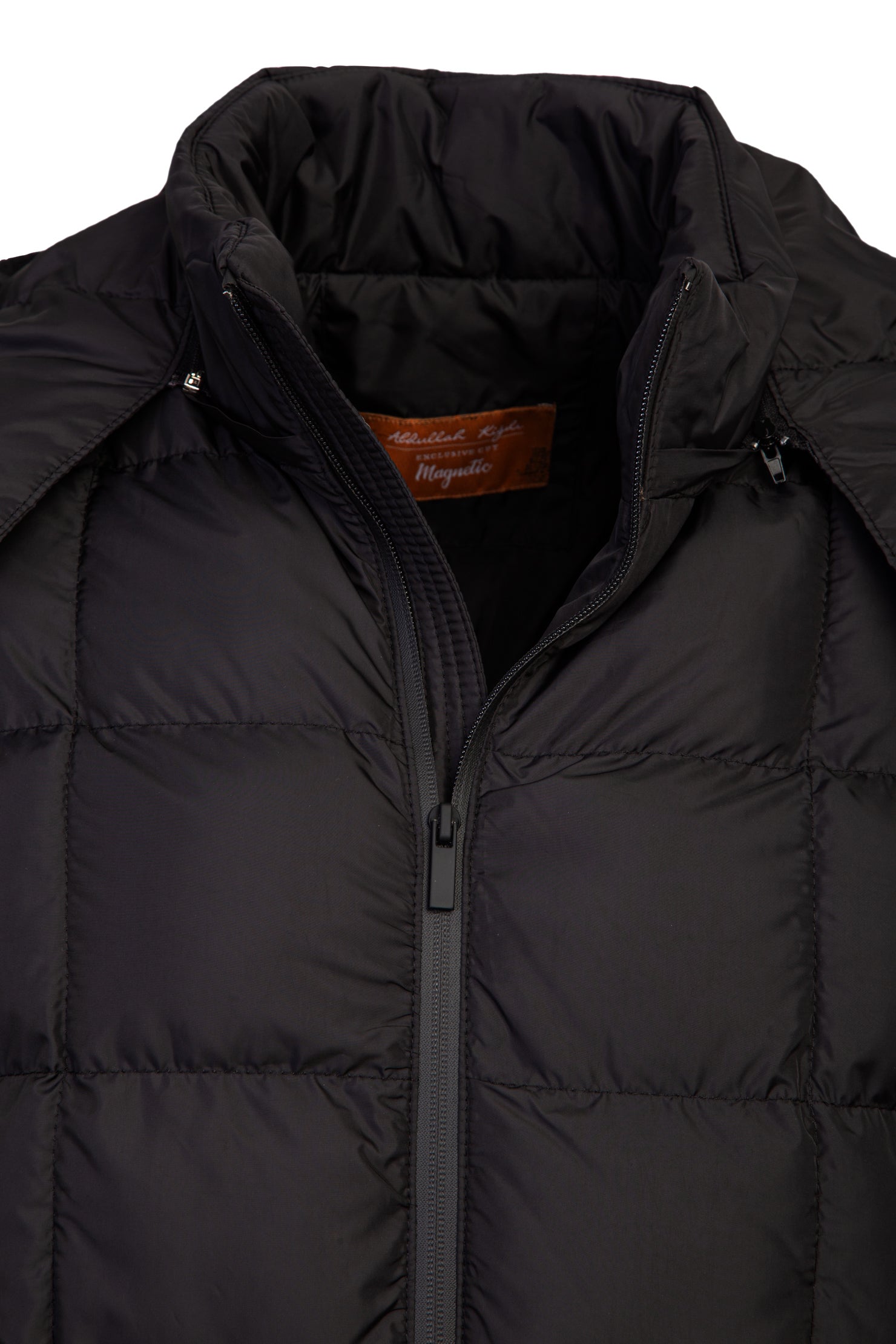 Siyah Kapitone Spor Mont