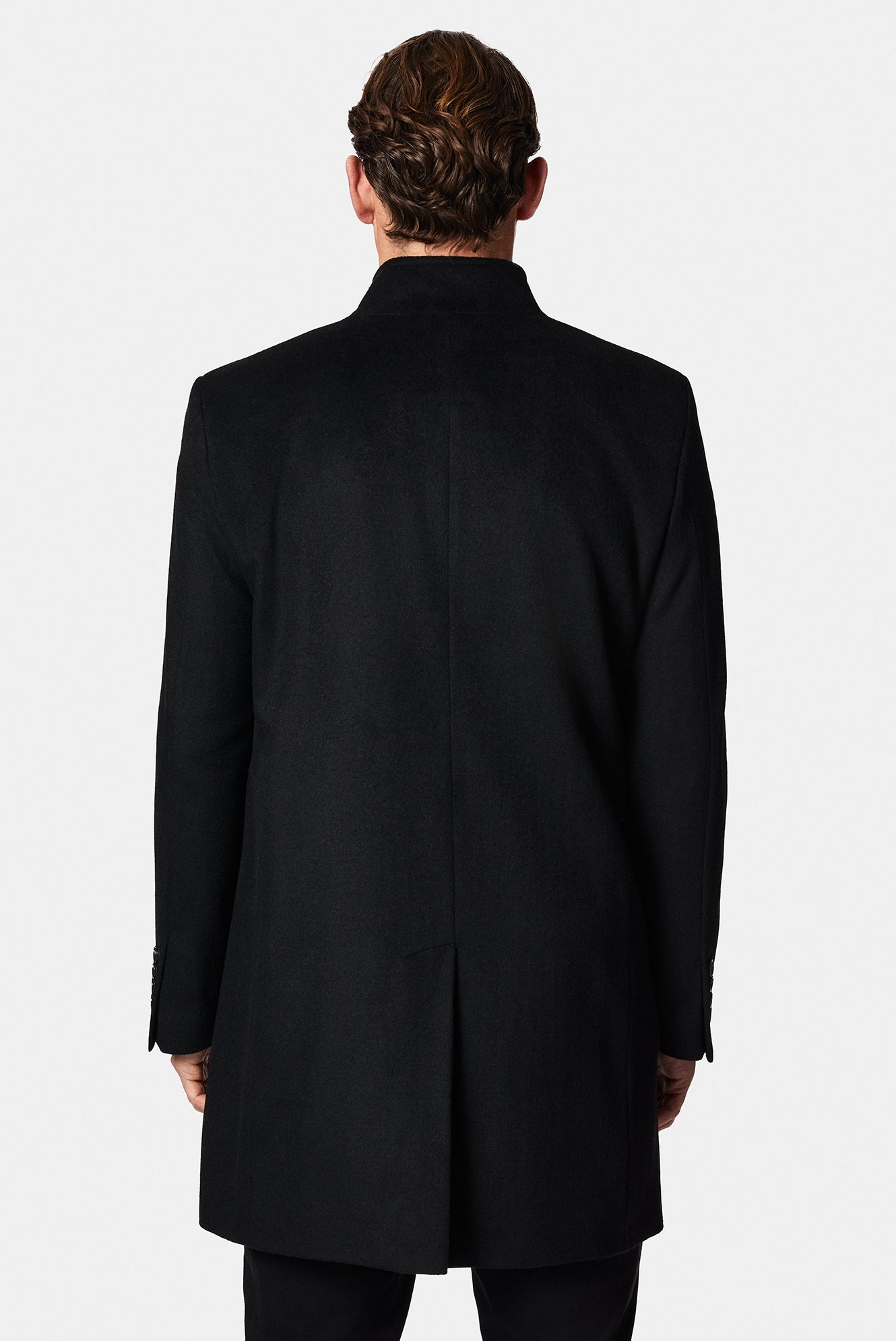 Siyah Dik Yaka Düğmeli Cepli Yünlü Klasik Kaşe Kaban