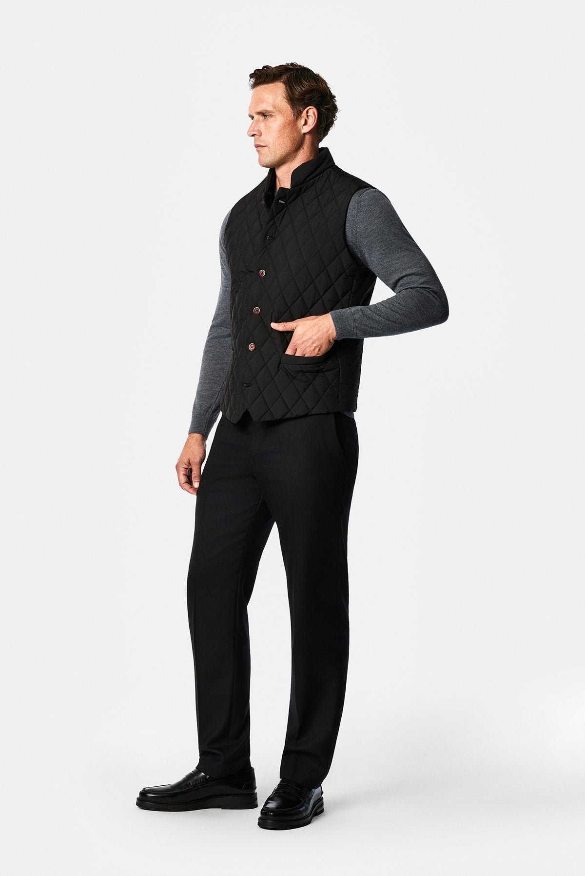 Siyah Regular Fit Dik Yaka Polyester Kapitone Spor Yelek