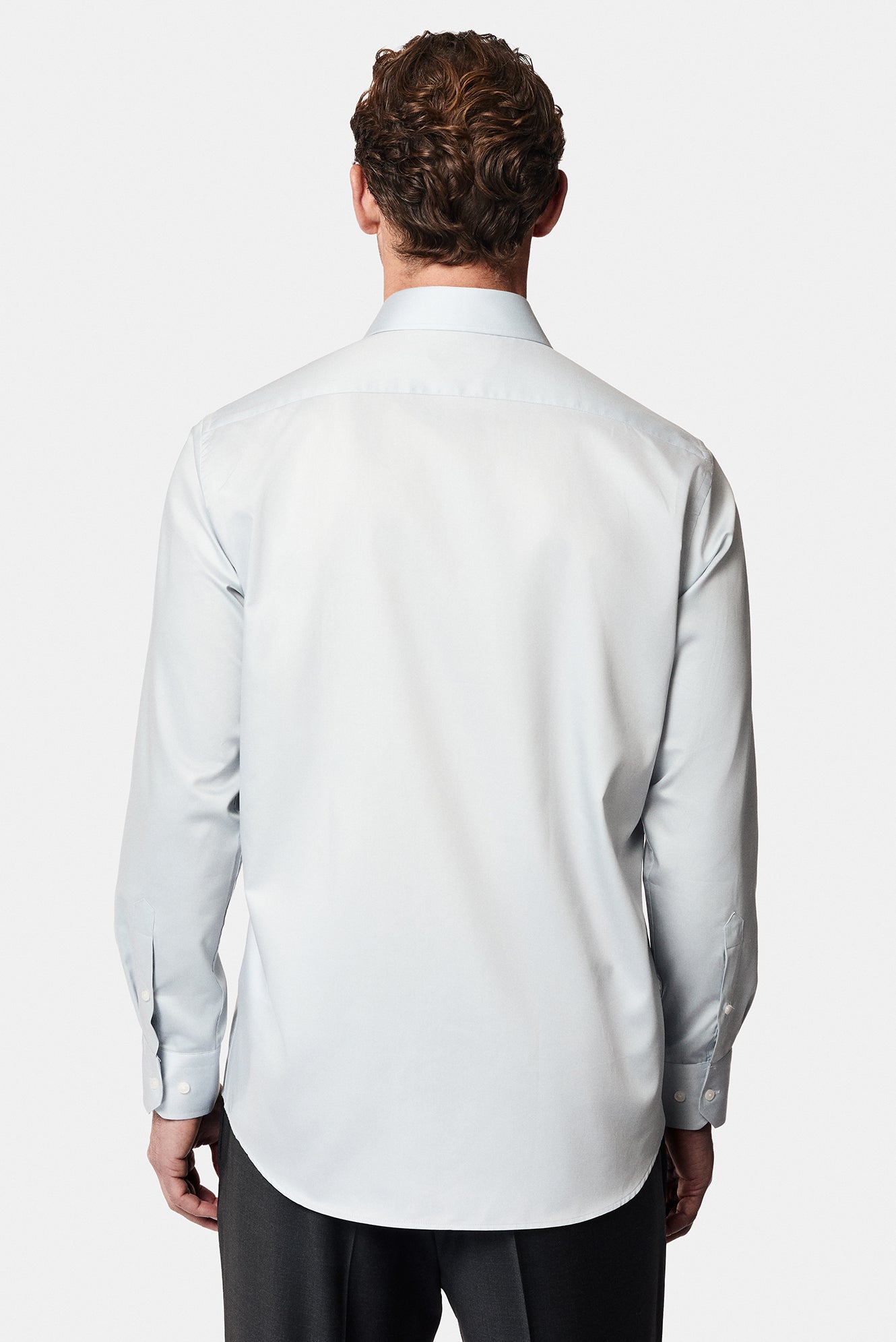 Orta Gri Uzun Kol Klasik Cepli Non Iron Saten Pamuk Gömlek