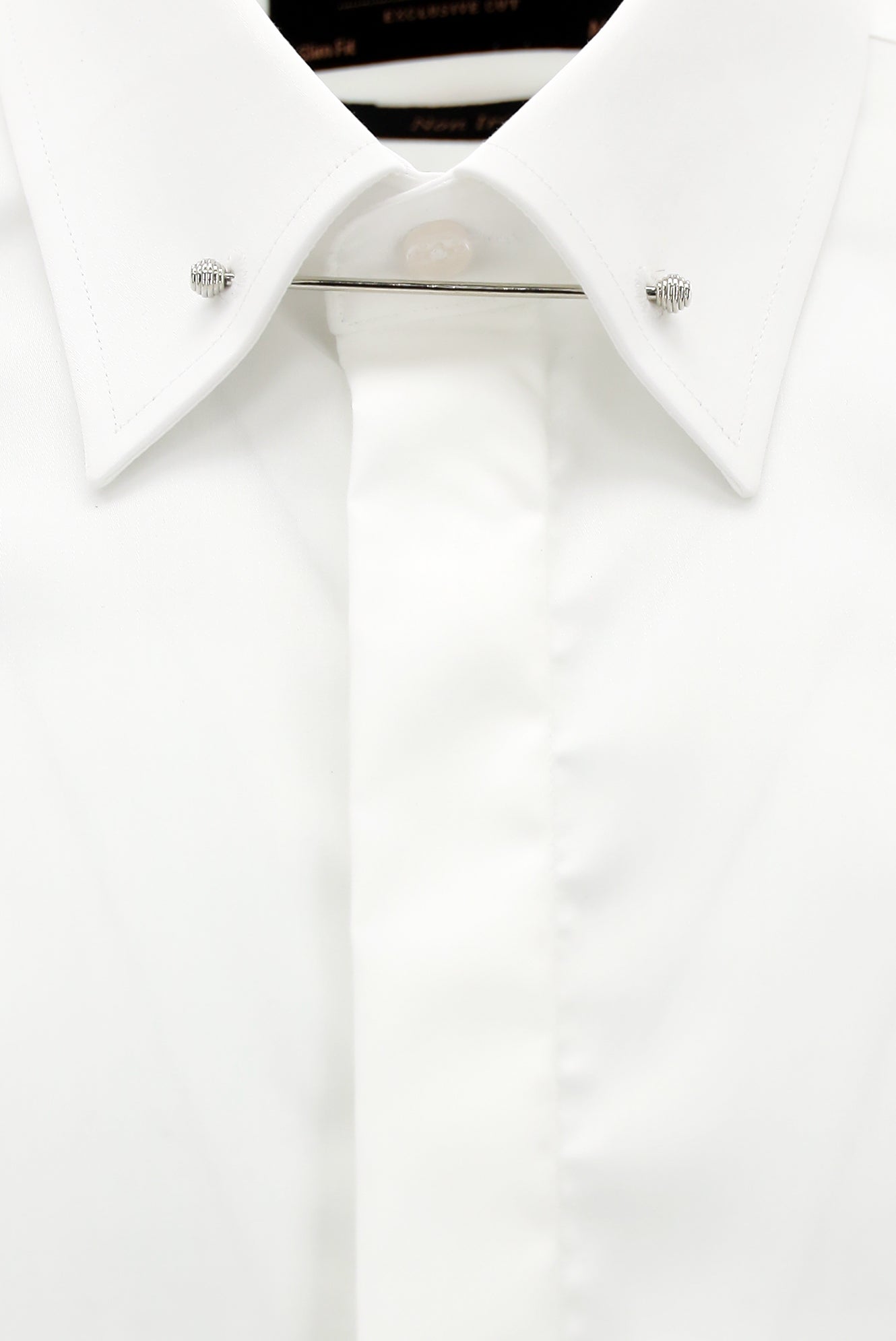 Beyaz Uzun Kol Slim Fit Dar Kesim Klasik Non Iron Saten Pamuk Gömlek
