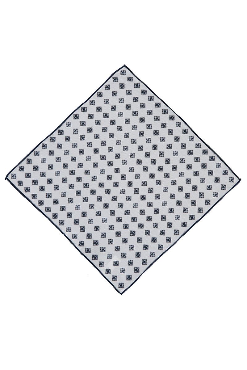 Beyaz Desenli Mendil