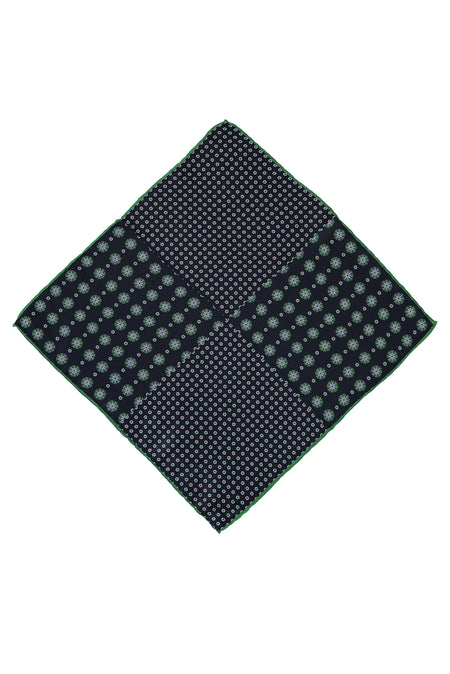 Orta Lacivert Desenli Mendil