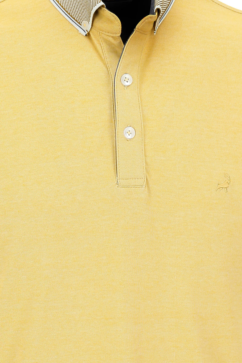 Açık Sarı Polo Yaka Regular Fit T-shirt