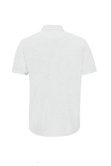 Beyaz Polo Yaka Gömlek Model T-shirt