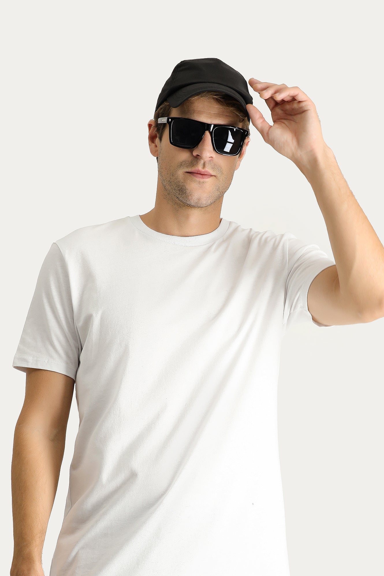 Beyaz Bisiklet Yaka Regular Fit Pamuk T-shirt