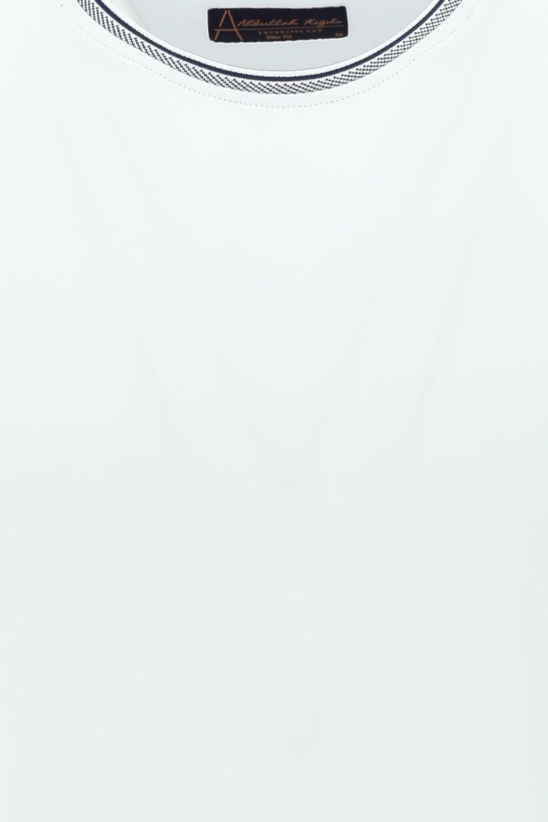 Beyaz Bisiklet Yaka Slim Fit Dar Kesim Desenli Pamuklu T-shirt