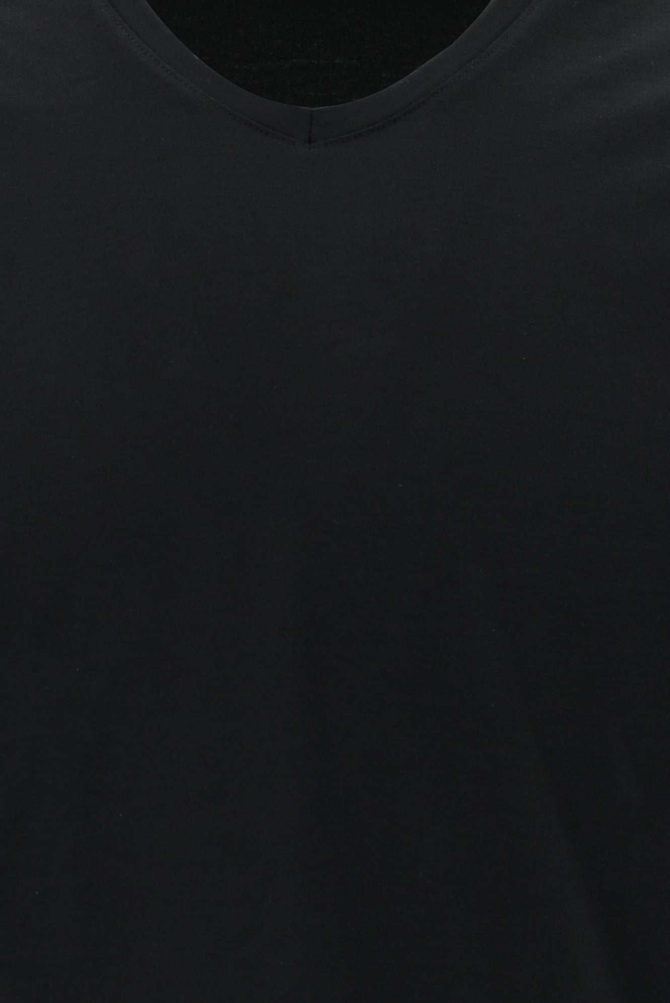 Siyah V Yaka Slim Fit Dar Kesim T-shirt-Abdullah Ki??l?