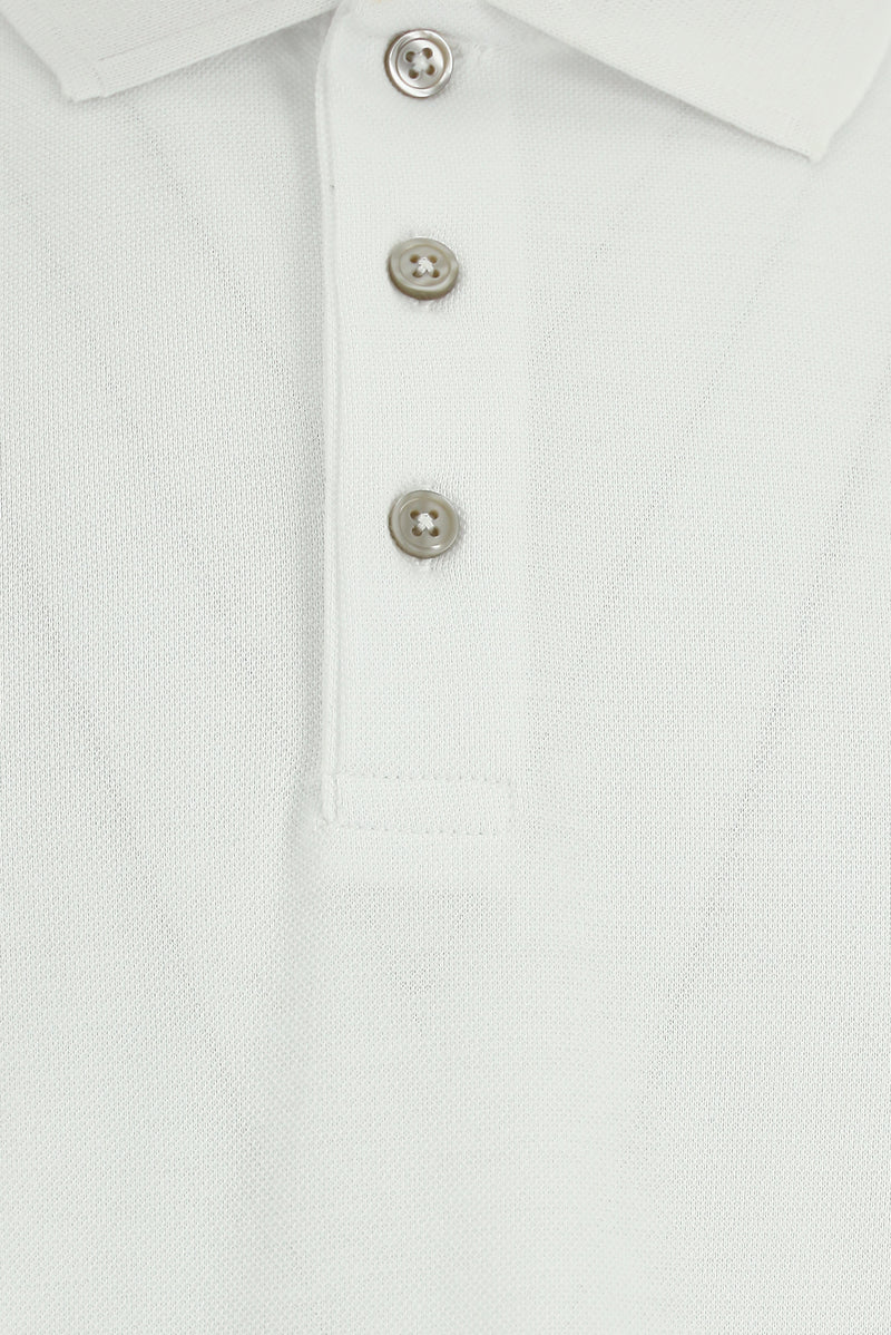 Beyaz Regular Fit Nakışlı Merserize Pamuk Kıvrılmaz Polo Yaka T-shirt