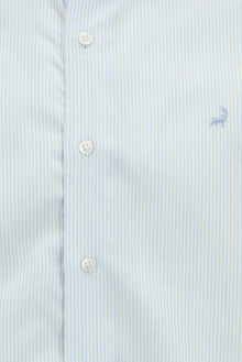 Uçuk Mavi Uzun Kol Slim Fit Dar Kesim Klasik Çizgili Lyocell Gömlek