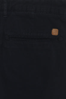Koyu Lacivert Regular Fit Likralı Bermuda Şort