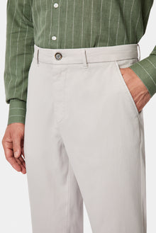 Taş Relaxed Fit Rahat Kesim Lyocell Karışımlı Yan Cepli Kanvas / Chino Pantolon