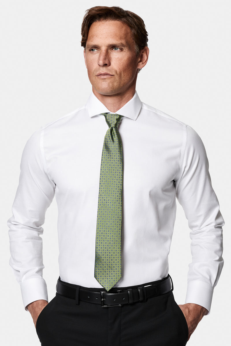 Beyaz Uzun Kol Slim Fit Klasik Desenli %100 Pamuk Gömlek