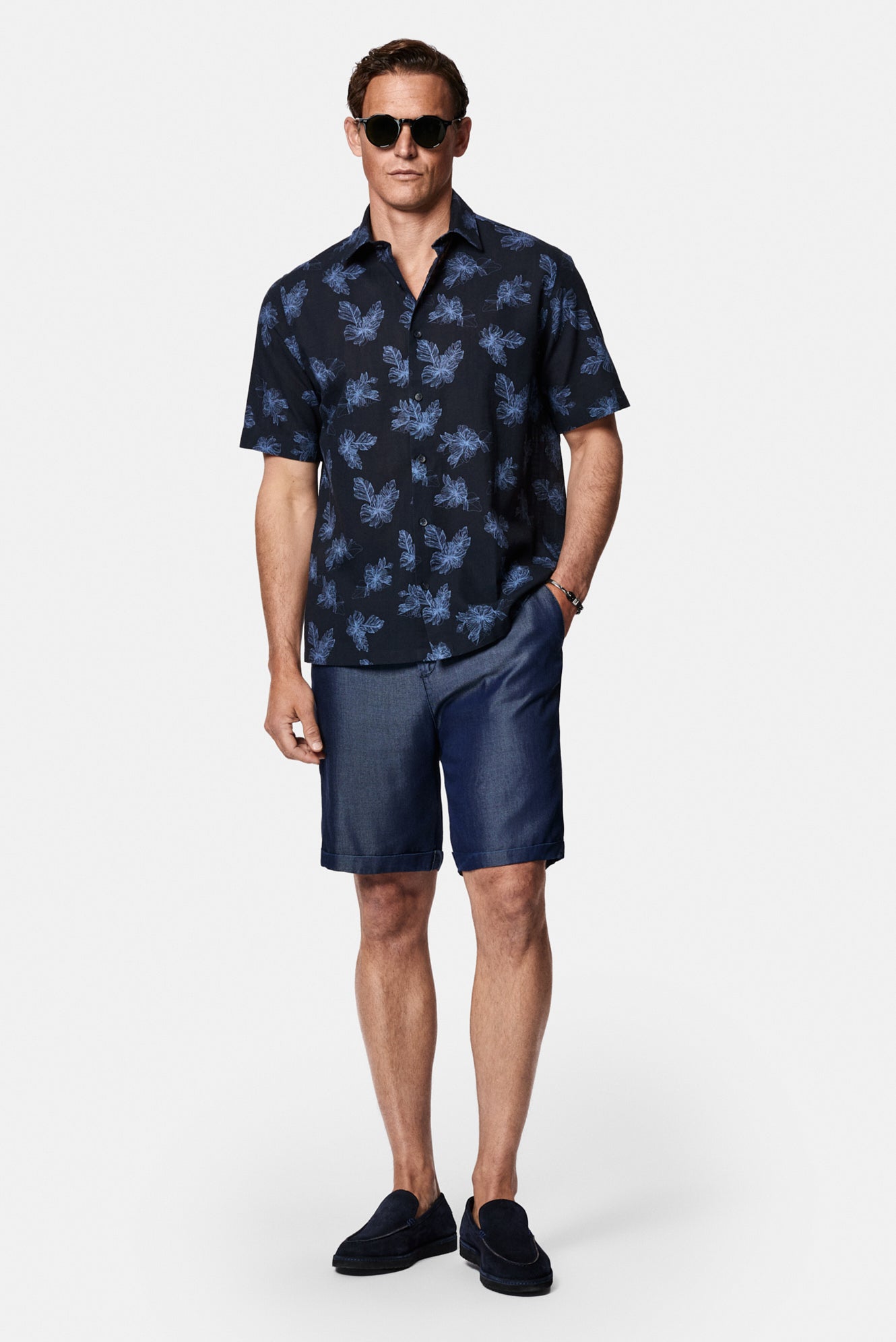 Koyu Lacivert Straight Fit Düz Bermuda Short