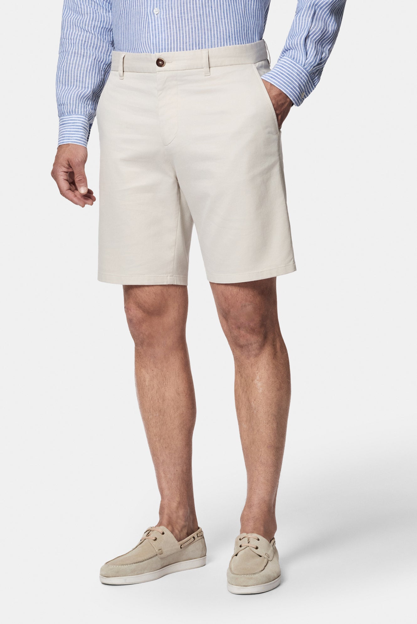 Krem Regular Fit Standart Kesim Lyocell Karışımlı Yan Cepli Bermuda Şort