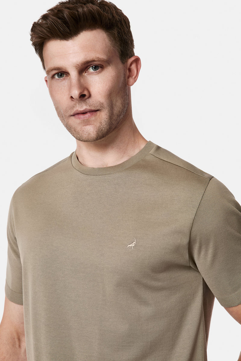 Koyu Vizon Regular Fit Bisiklet Yaka Nakışlı %100 Pamuk Merserize T-shirt