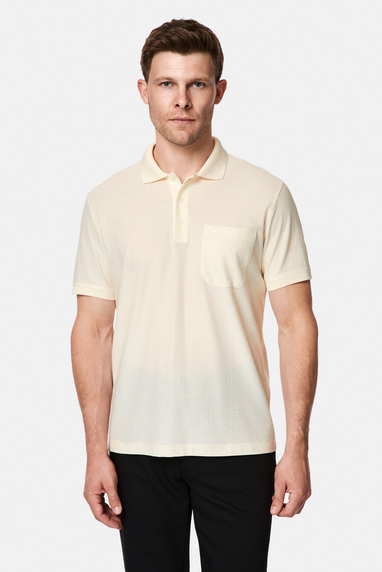 Kırık Beyaz Regular Fit Düğmeli Polo Yaka Desenli Nakışlı Cepli %100 Pamuk Merserize T-shirt
