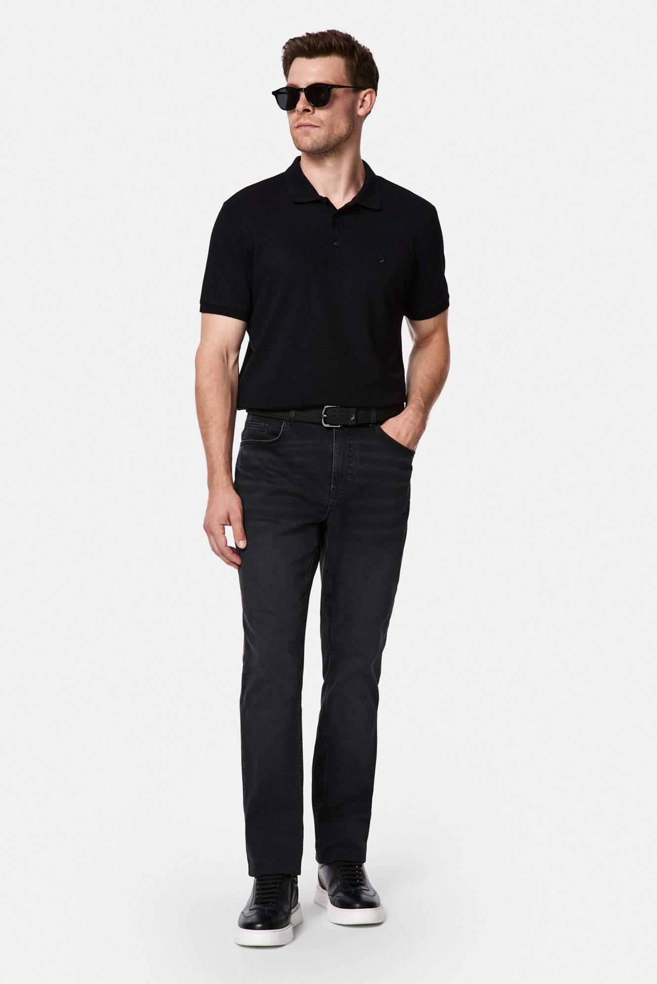 Siyah Regular Fit Polo Yaka Nakışlı %100 Pamuk Merserize T-shirt