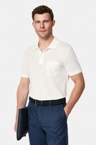 Kırık Beyaz Regular Fit Polo Yaka Nakışlı Cepli %100 Pamuk Merserize T-shirt