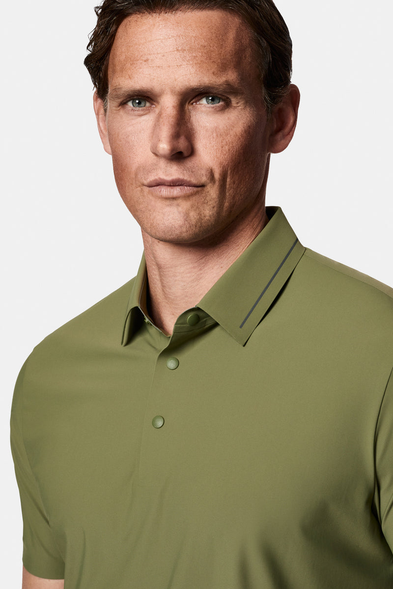 Orta Haki Çıtçıtlı Polo Yaka Regular Fit Esnek İz Yapmayan Dikişsiz T-shirt