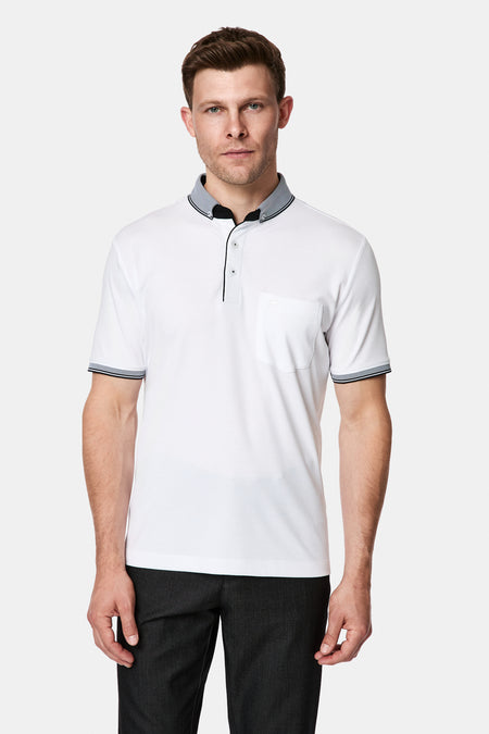 Beyaz Regular Fit Düğmeli Polo Yaka Desenli Nakışlı Cepli Pamuklu T-shirt
