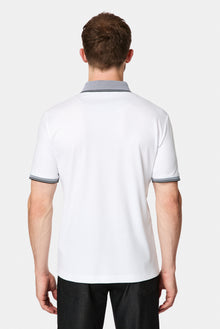 Beyaz Regular Fit Düğmeli Polo Yaka Desenli Nakışlı Cepli Pamuklu T-shirt