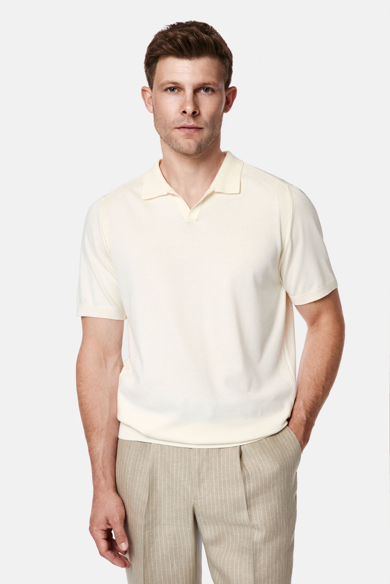 Kırık Beyaz Regular Fit Polo Yaka Örme T-shirt