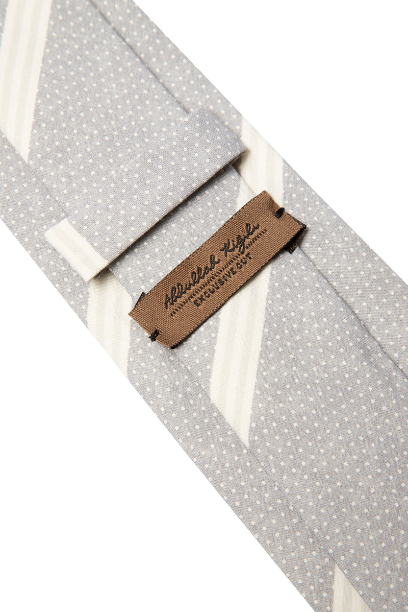 Orta Gri Çizgili İpek Kravat