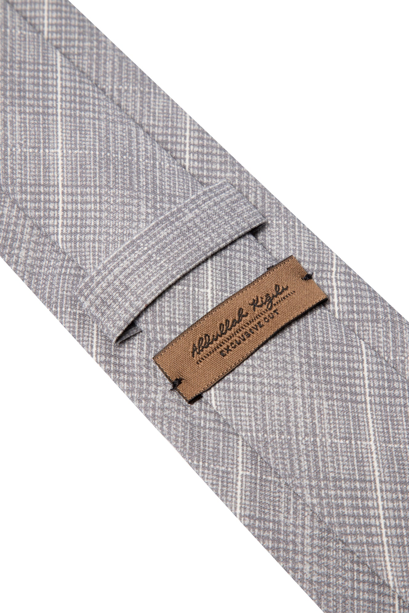 Orta Gri Çizgili İpek Kravat