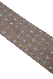 Koyu Kahve Çiçek Desenli İpek Kravat