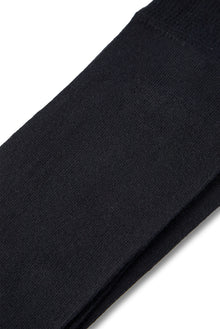 Siyah Tekli Düz Bambu Karışımlı İnce Çorap