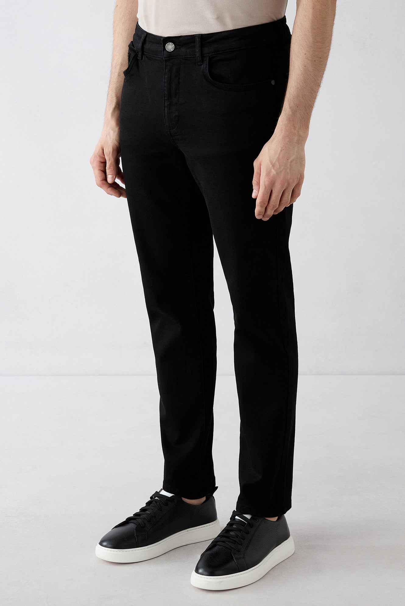 Siyah Regular Fit Düz Pamuklu 5 Cep Denim Pantolon